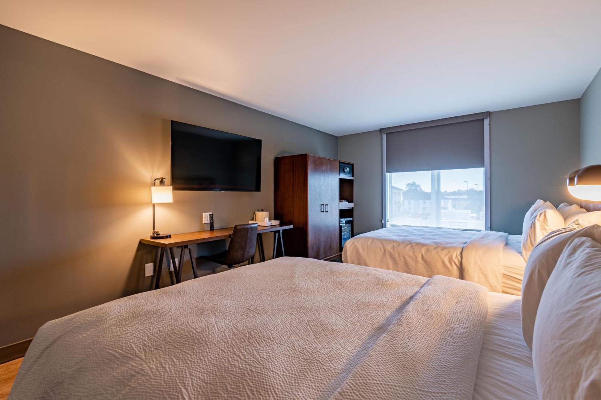 Double Room with Two Double Beds - Non-Smoking